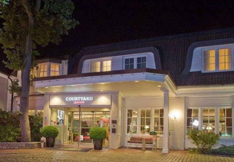 Courtyard By Marriott Airport Hotel 4*