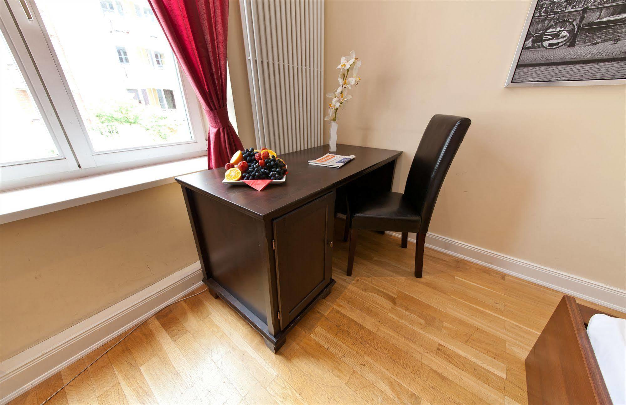Novum Holstenwall Neustadt Hotel 3*