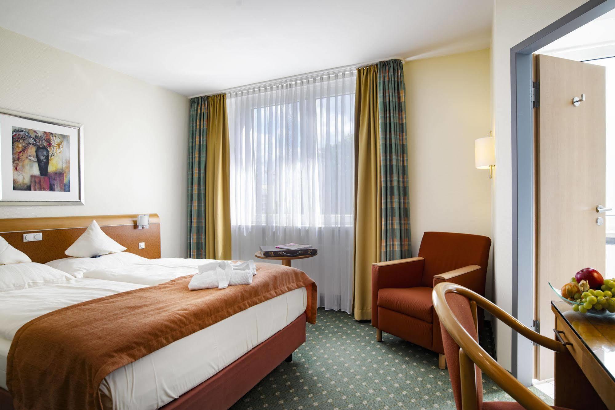 Garner - Wandsbek Marktplatz By Ihg 3*