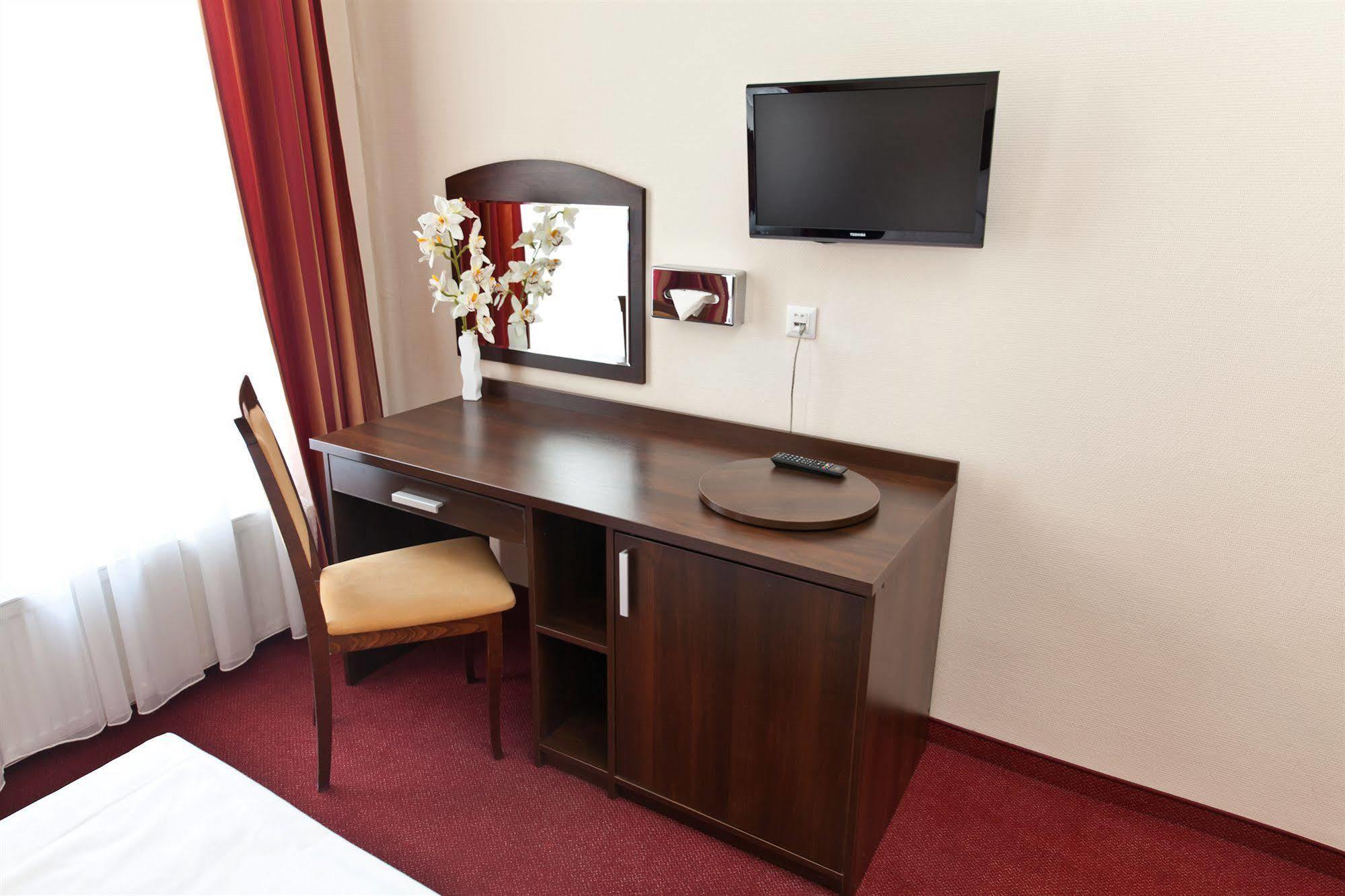 Hotel Polo Am Zob Hamburg