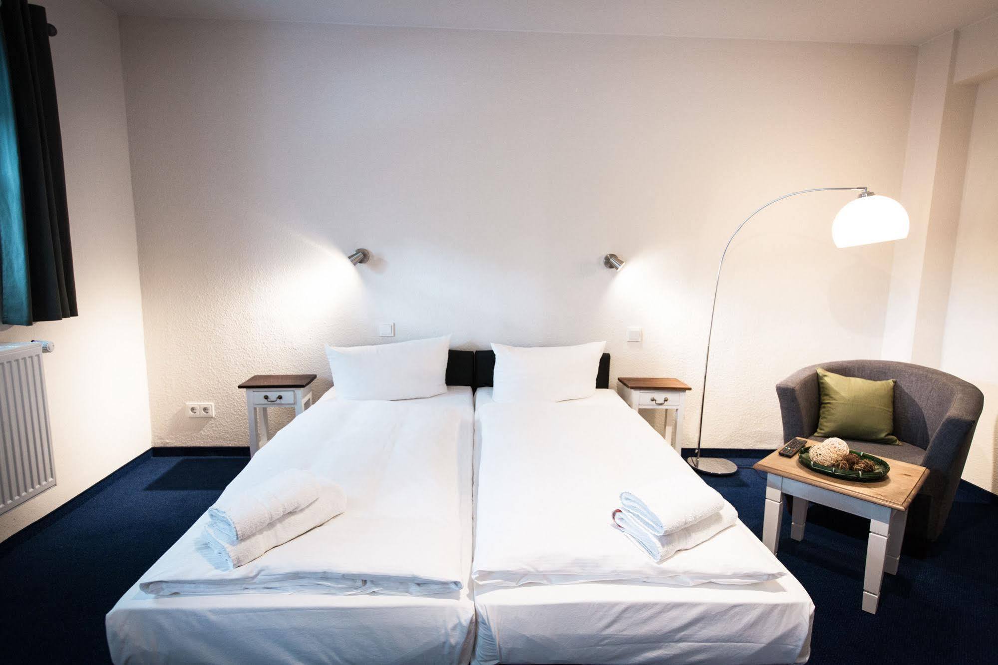 Arcade Hotel&hostel 2*