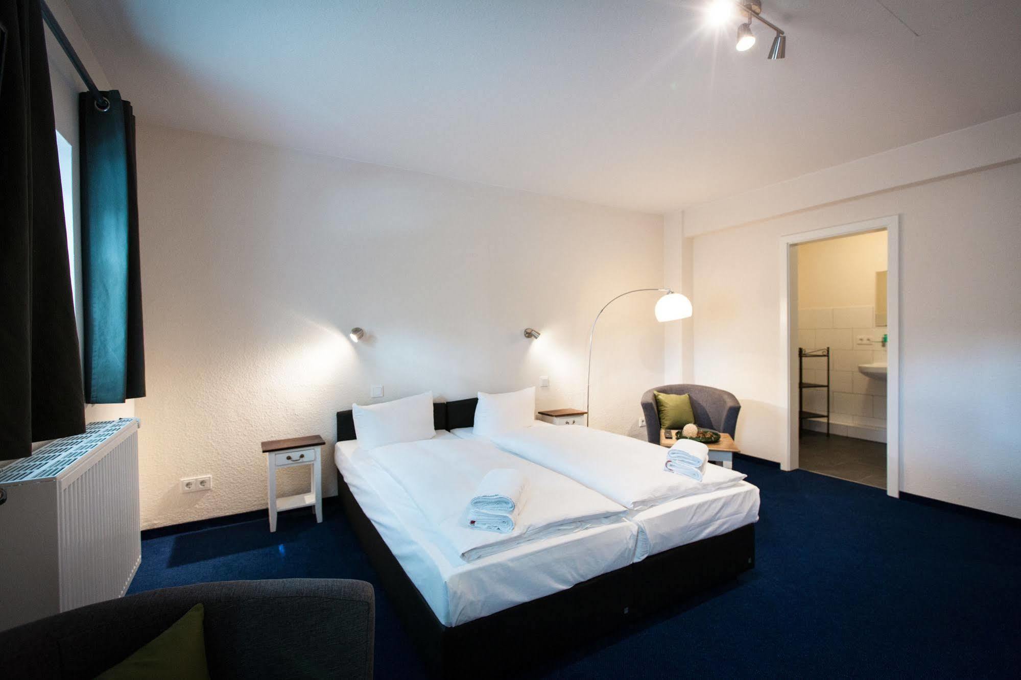 Arcade Hotel&hostel