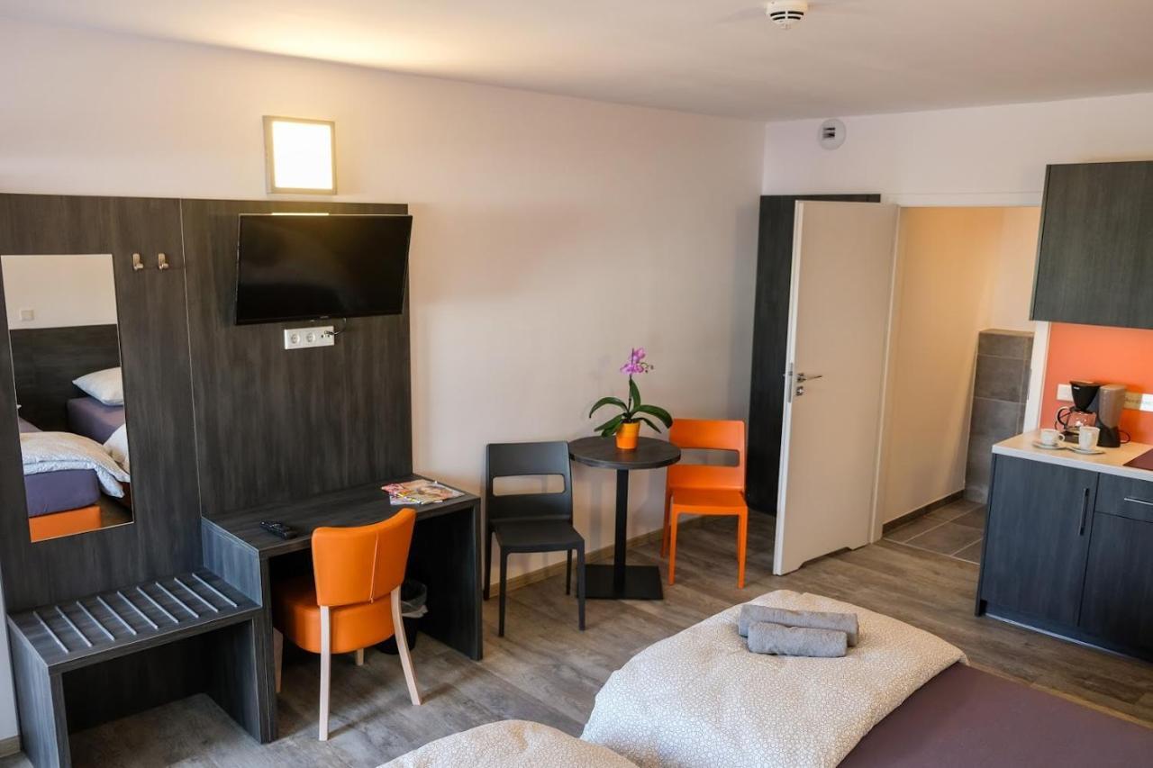 A7 Hotel
