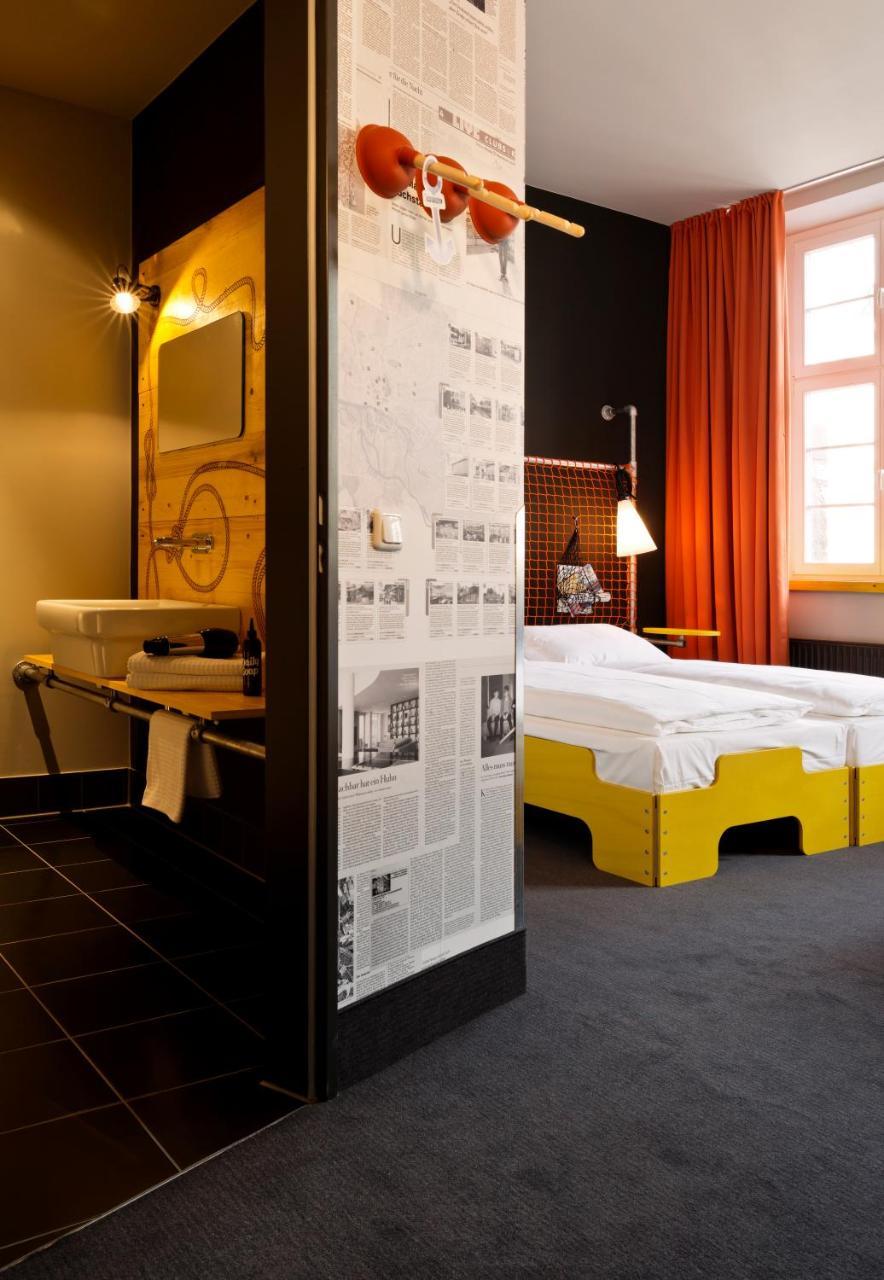Hotel Superbude St Pauli 3*