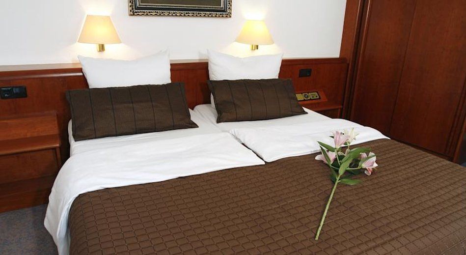 Vienna House Easy By Wyndham Hotel Hamburg