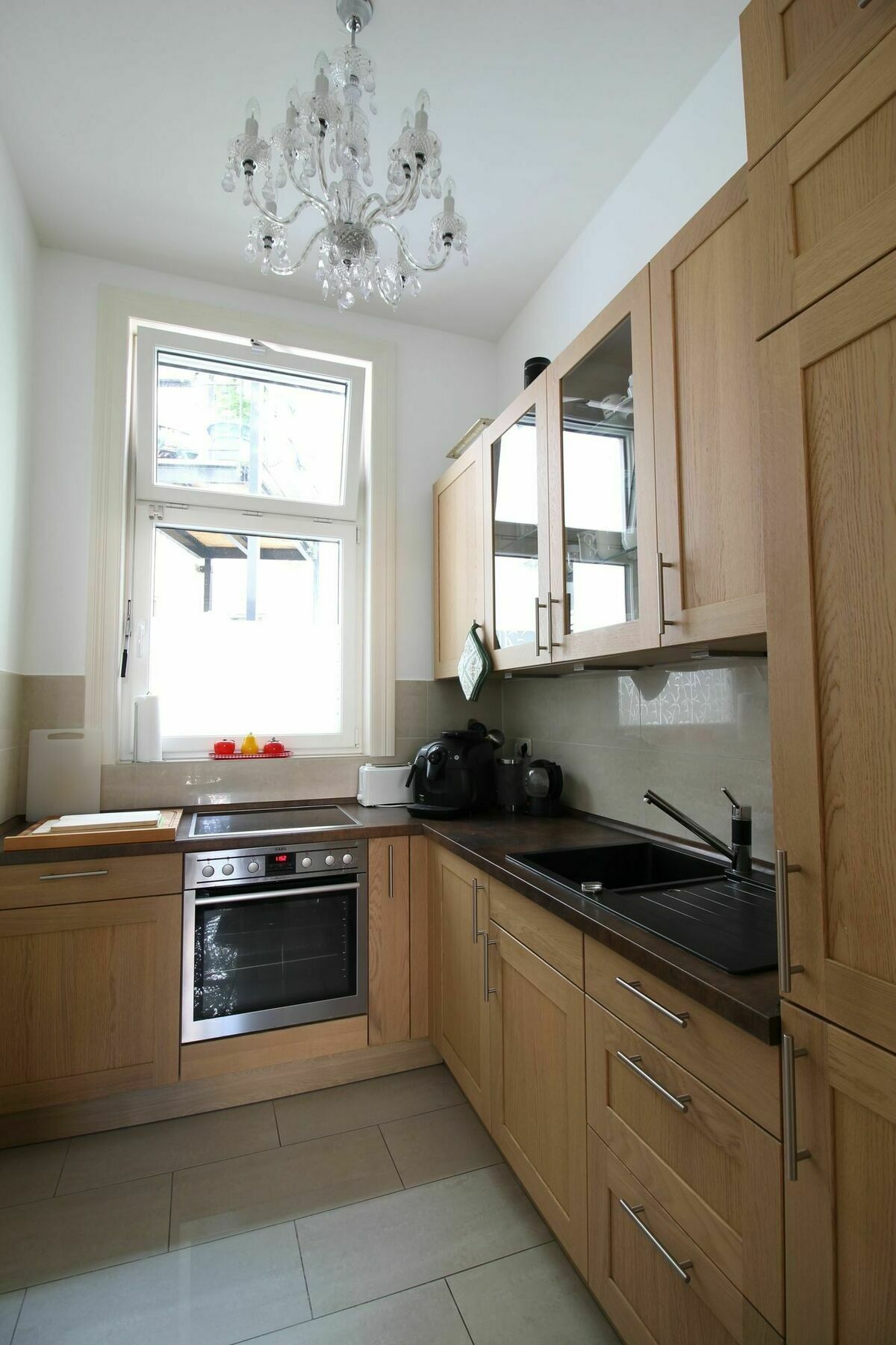 Exclusive Station Apartment