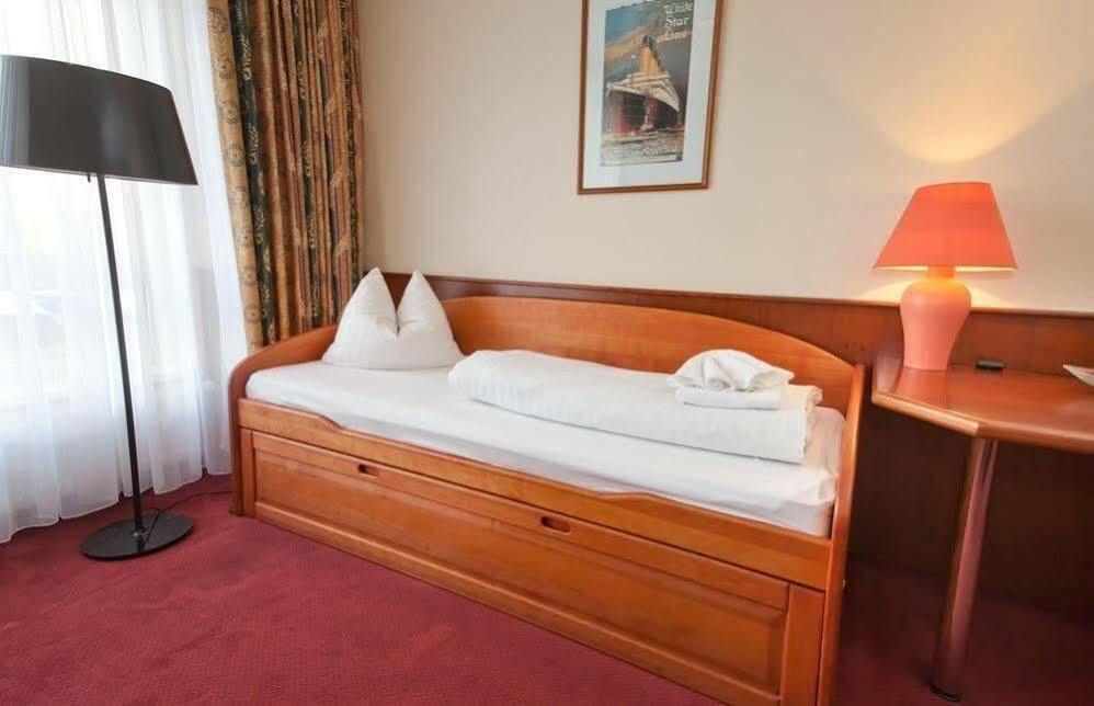 Novum Hagemann Hafen Hotel 3*