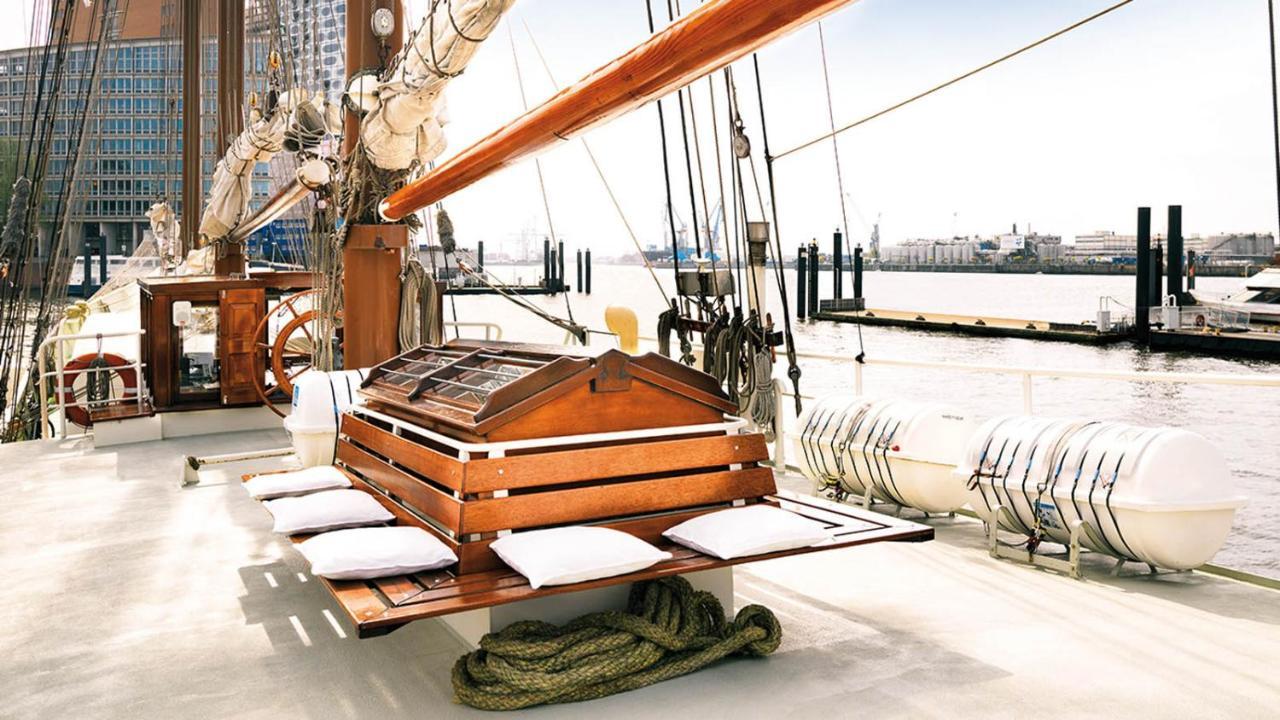 Segelschiff Mare Frisium Botel